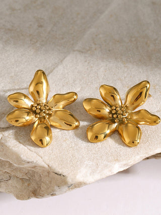 Elegante Irreguliere Bloem Oorbellen Details - Earrings - Bayu